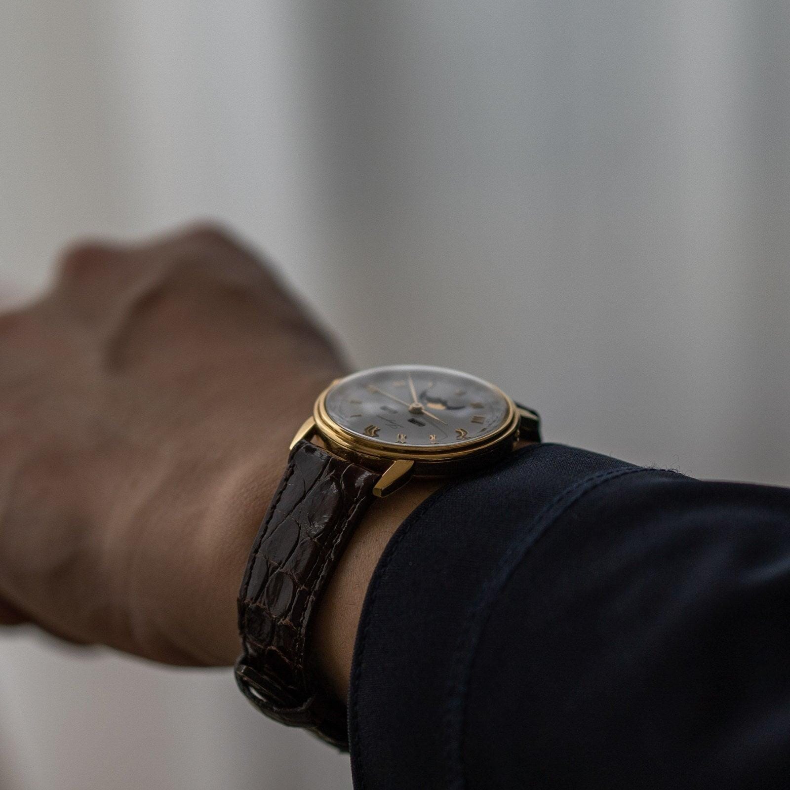 LONGINES TRIPLE CALENDAR MOONPHASE 18K YG - Arbitro