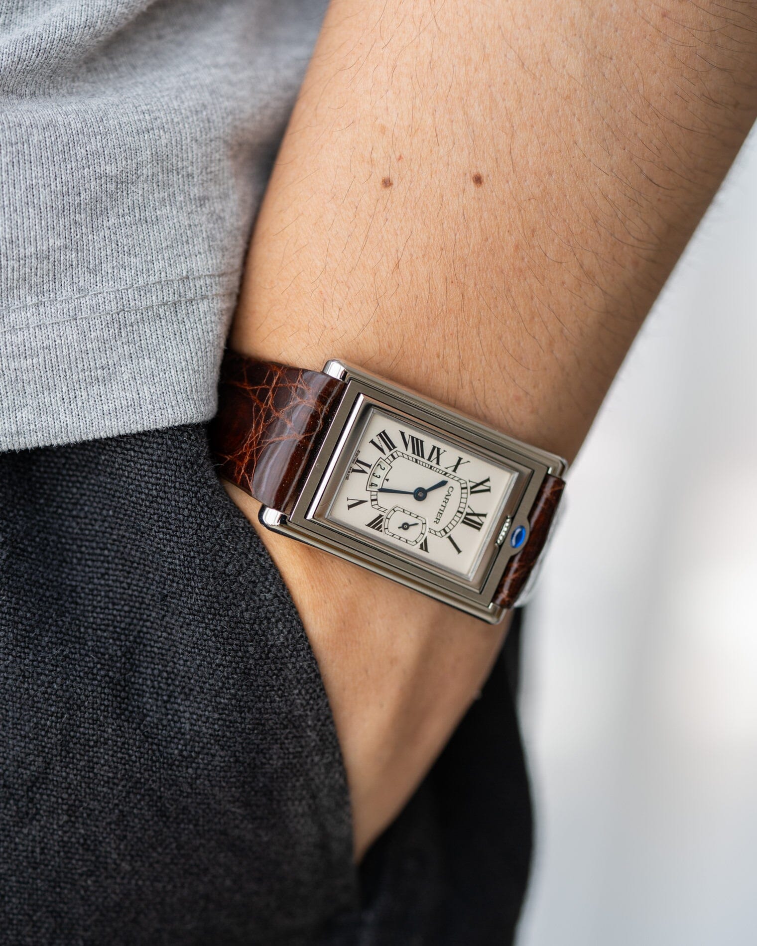 Cartier タンク バスキュラント XL 2522 保証書付き コンプリートサービス済み Watch CARTIER