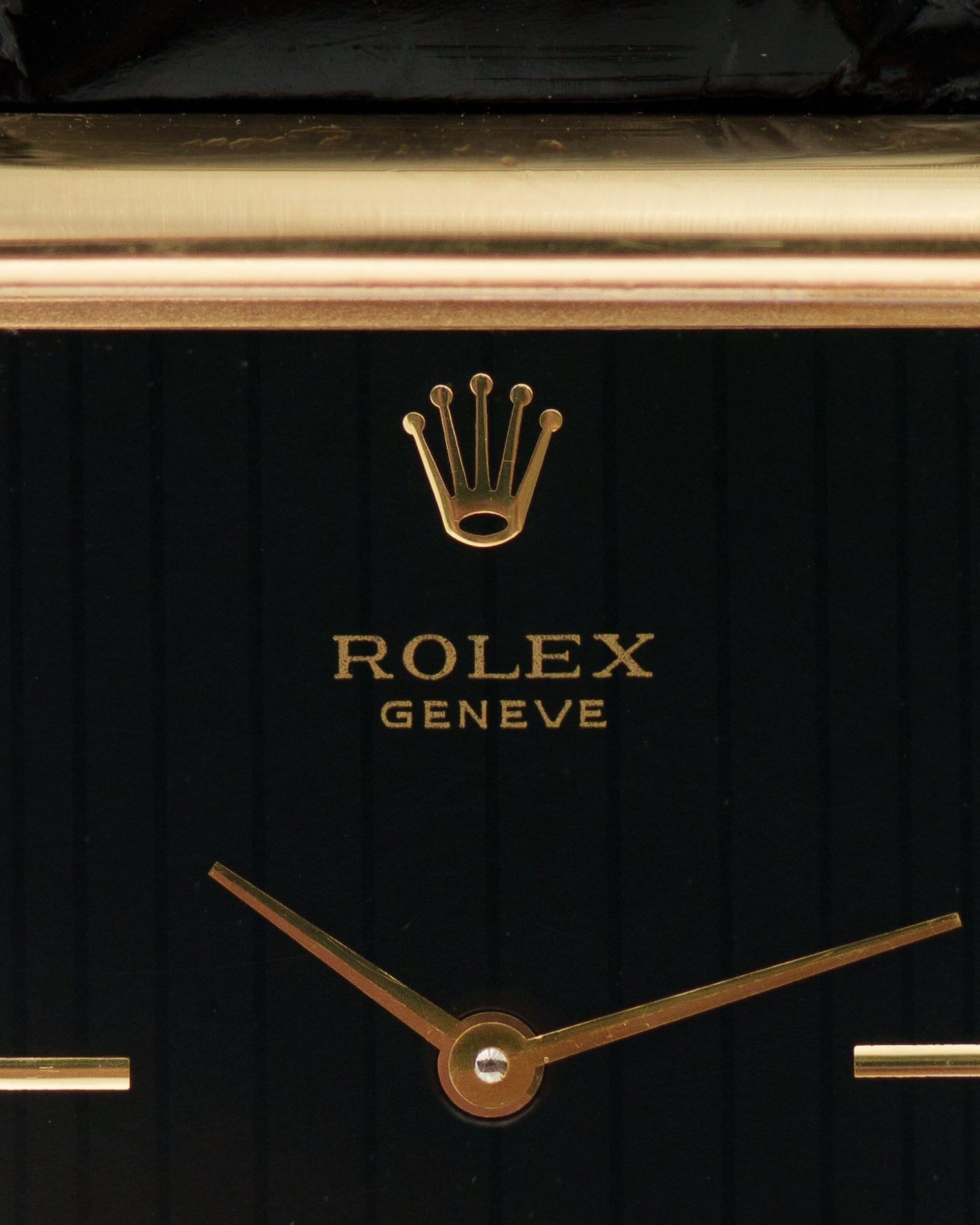 Rolex チェリーニ 4105 レクタングル YG ブラックタペストリーダイアル Watch ROLEX