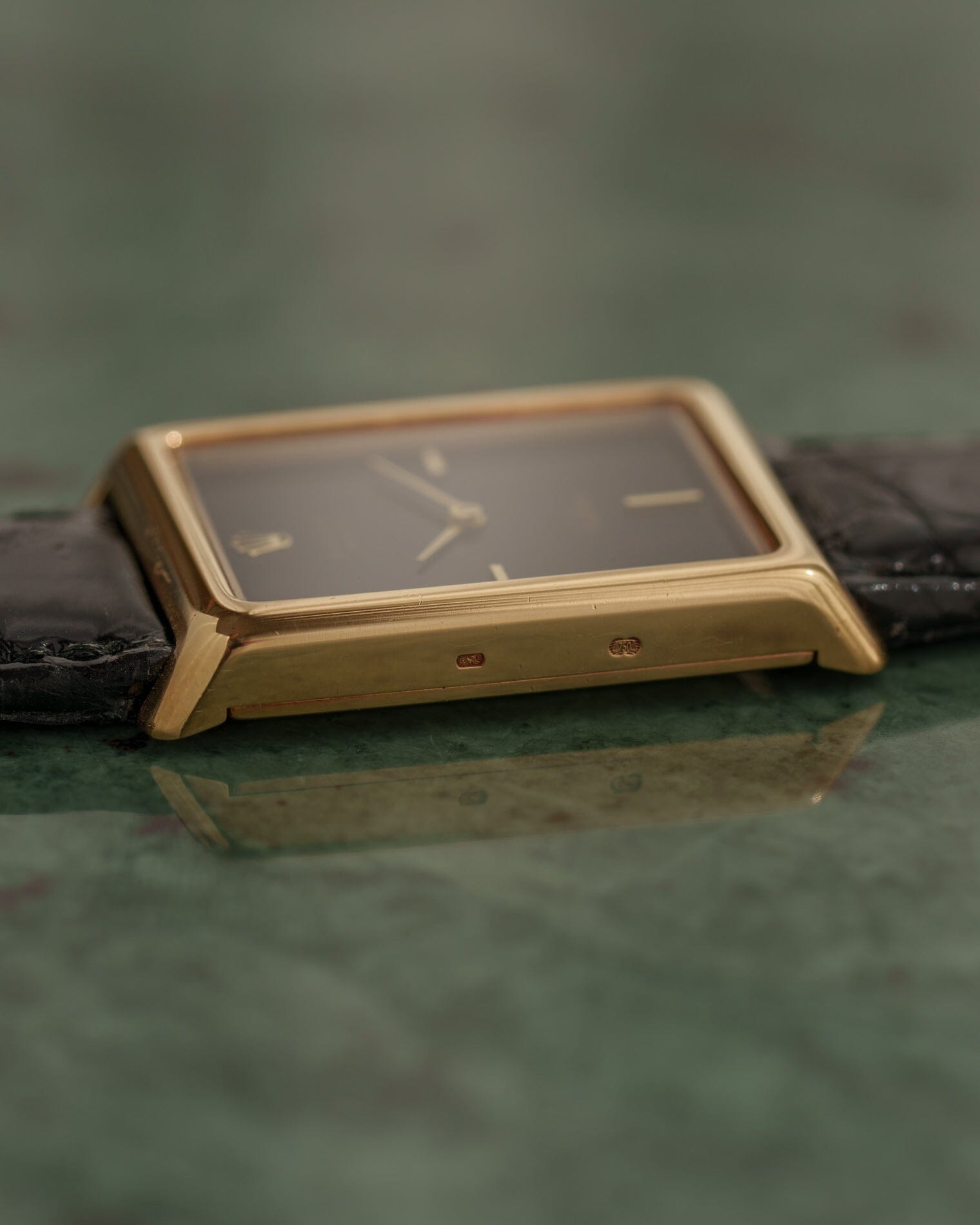 Rolex チェリーニ 4105 レクタングル YG ブラックタペストリーダイアル Watch ROLEX