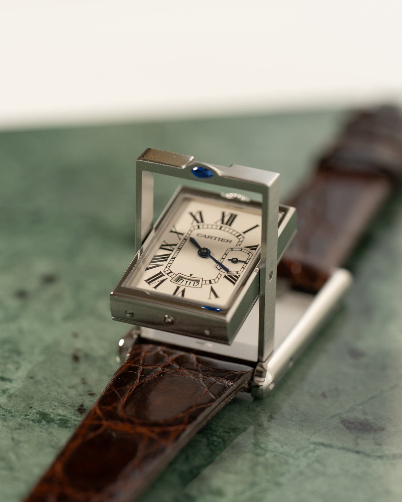 Cartier タンク バスキュラント XL 2522 保証書付き コンプリートサービス済み Watch CARTIER