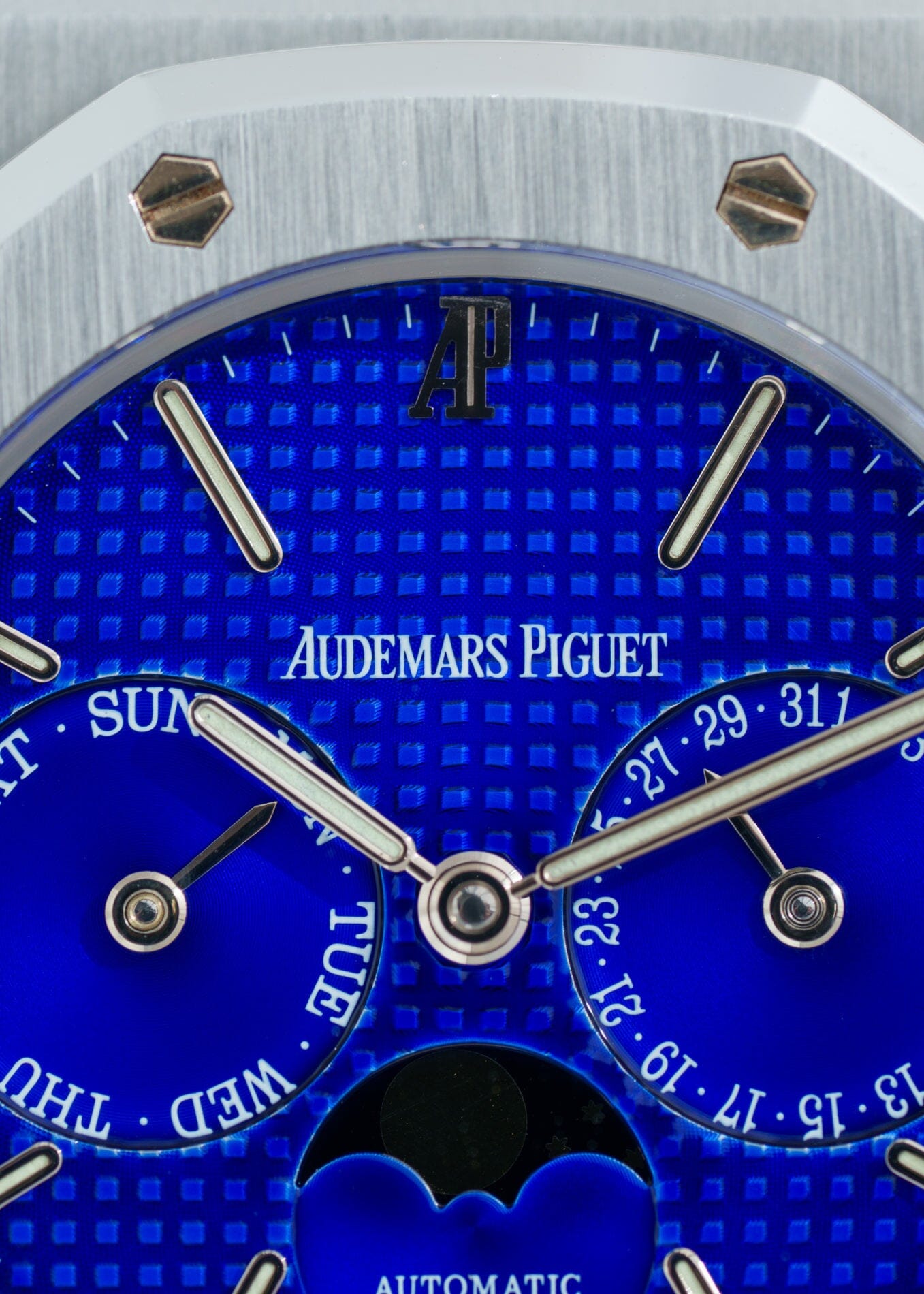 Audemars Piguet ロイヤルオーク 25594 ST "Yves Klein" ブルーダイアル 箱保証書付き Watch AUDEMARS PIGUET