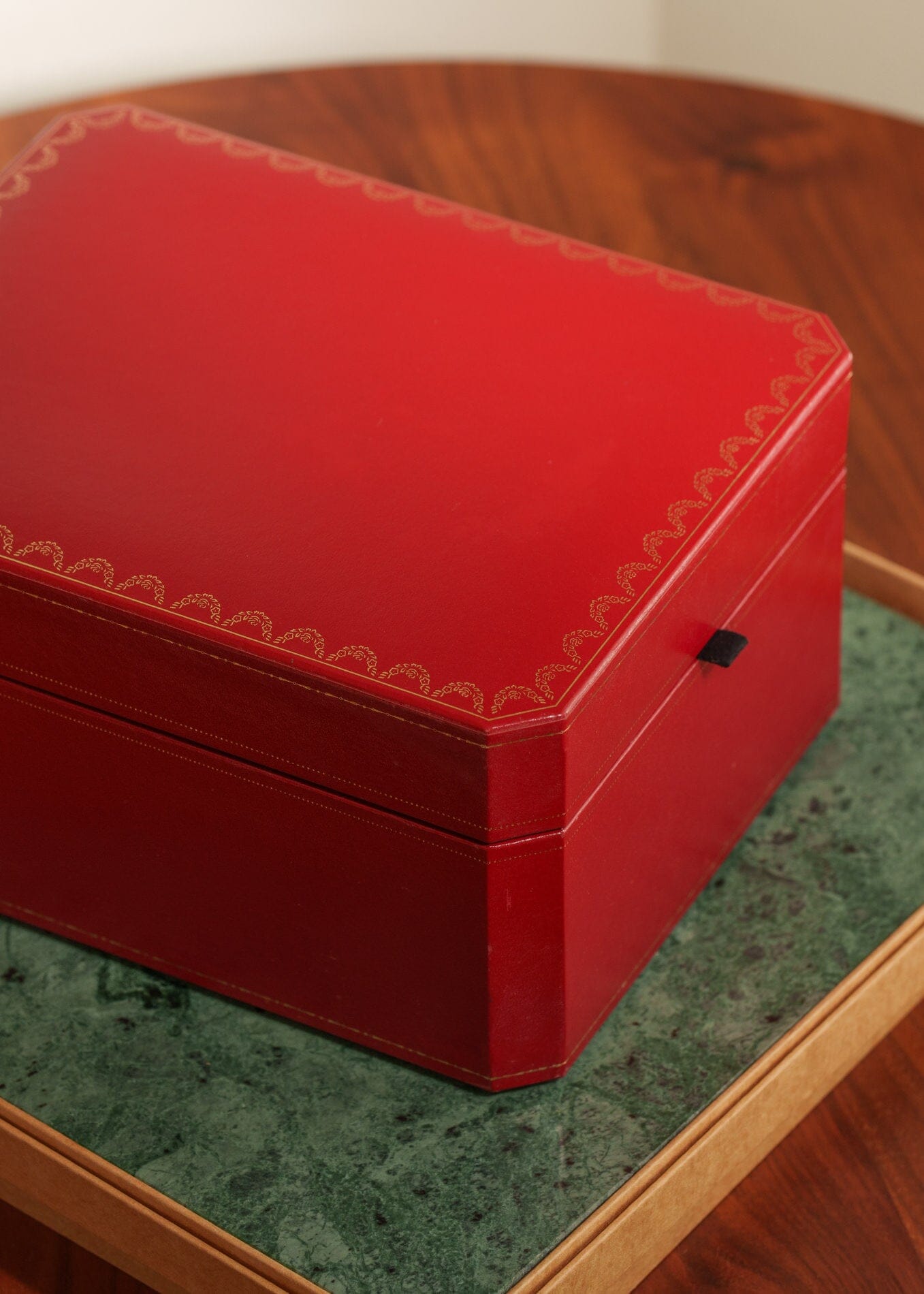 Cartier タンク ルイ カルティエ LM YG CPCP 1600B 箱付き Watch CARTIER