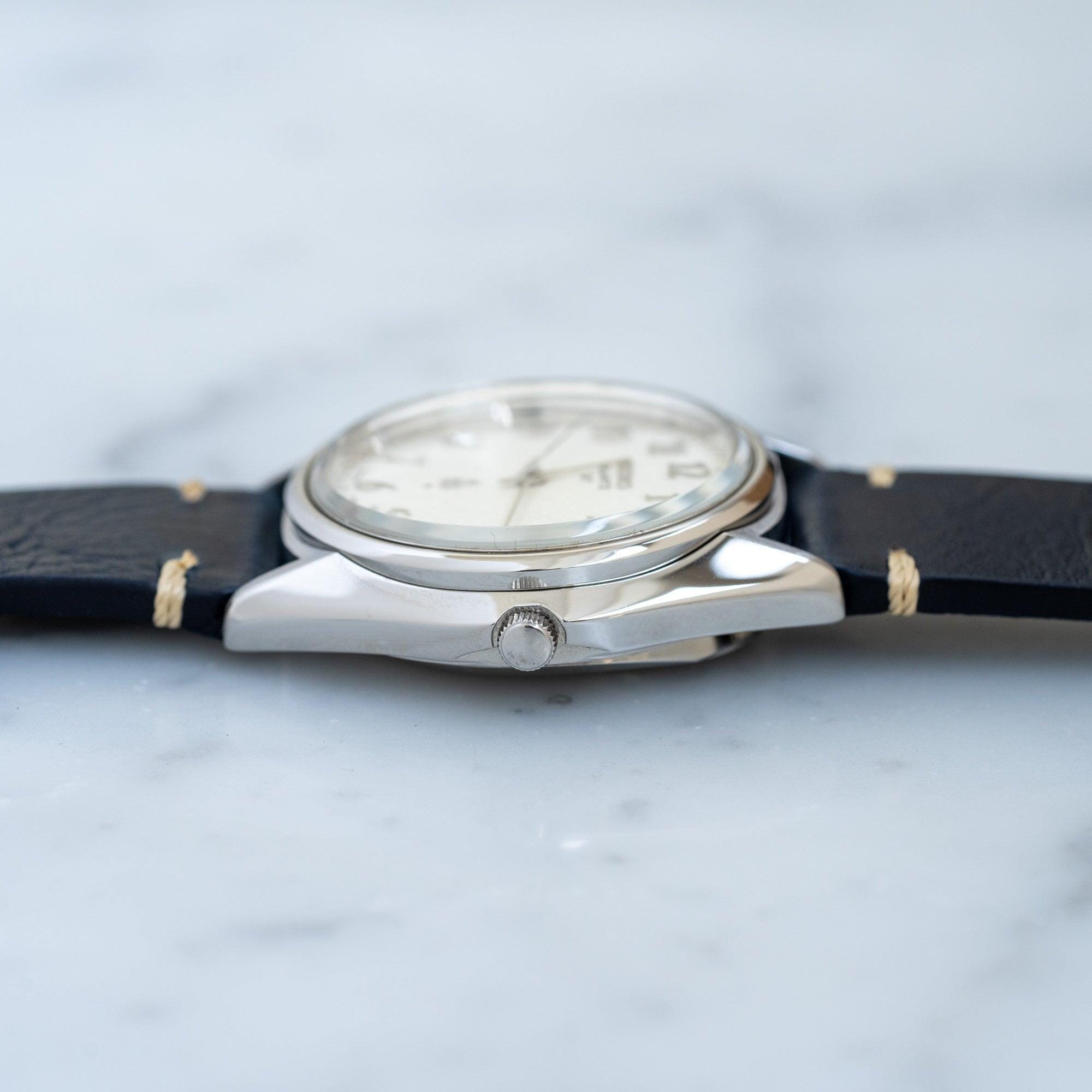 SEIKO QUARTZ QT 38-7030 Diamond Dust Dial - Arbitro