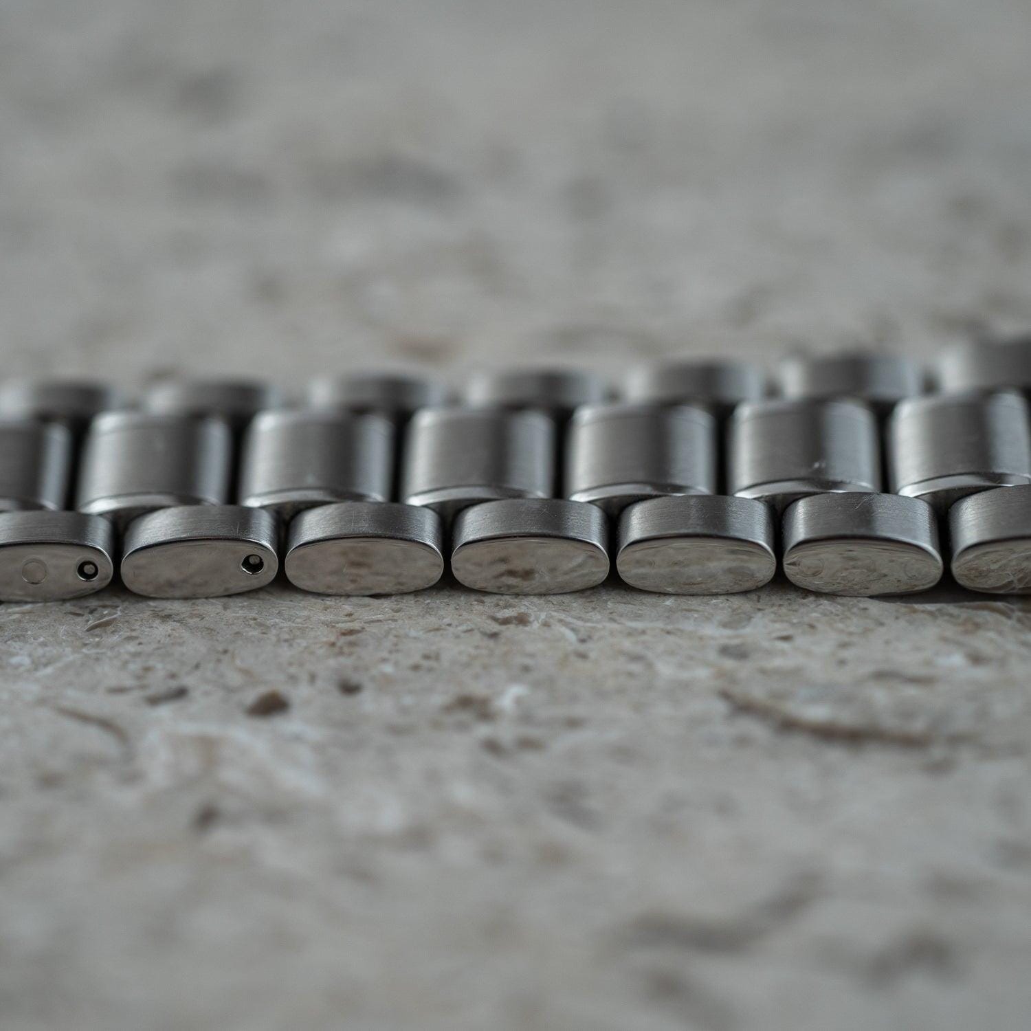 オメガ スピードマスター アポロ12号 3597-16