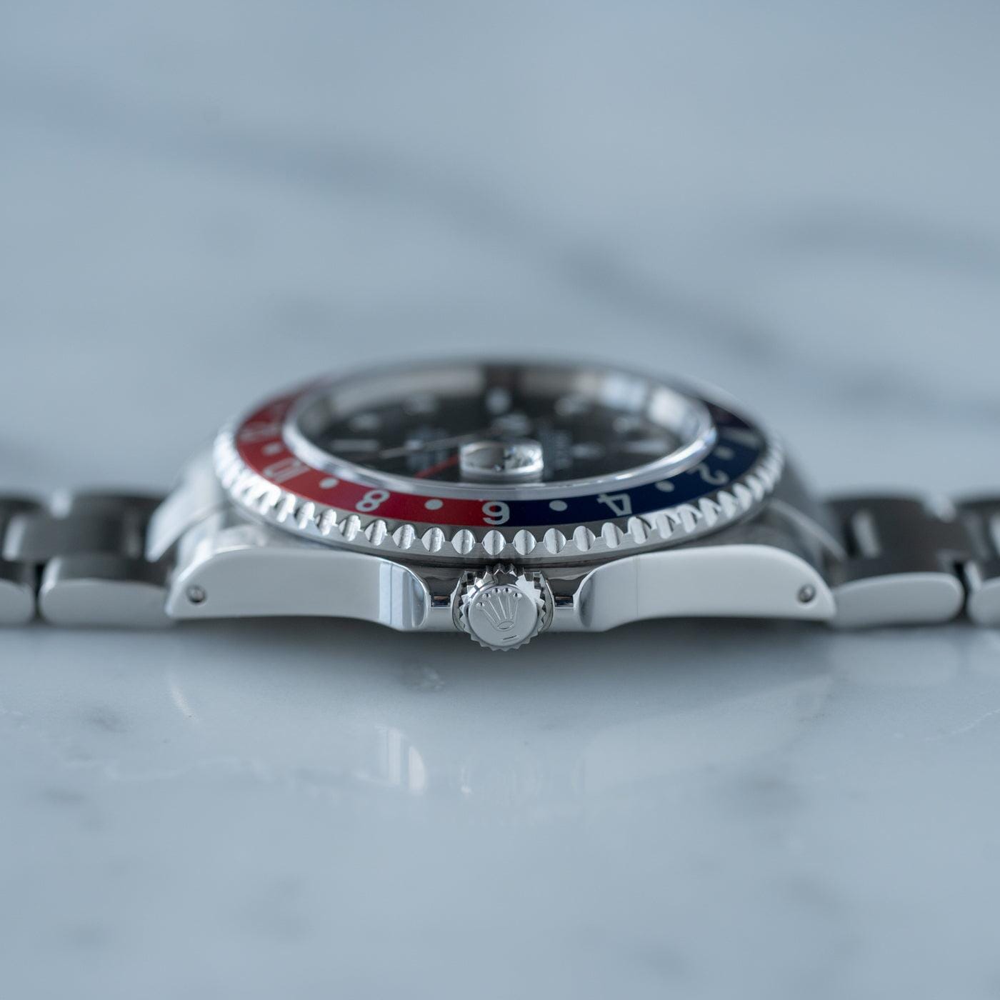 ROLEX GMT Master II 16710 Pepsi Bezel - Arbitro