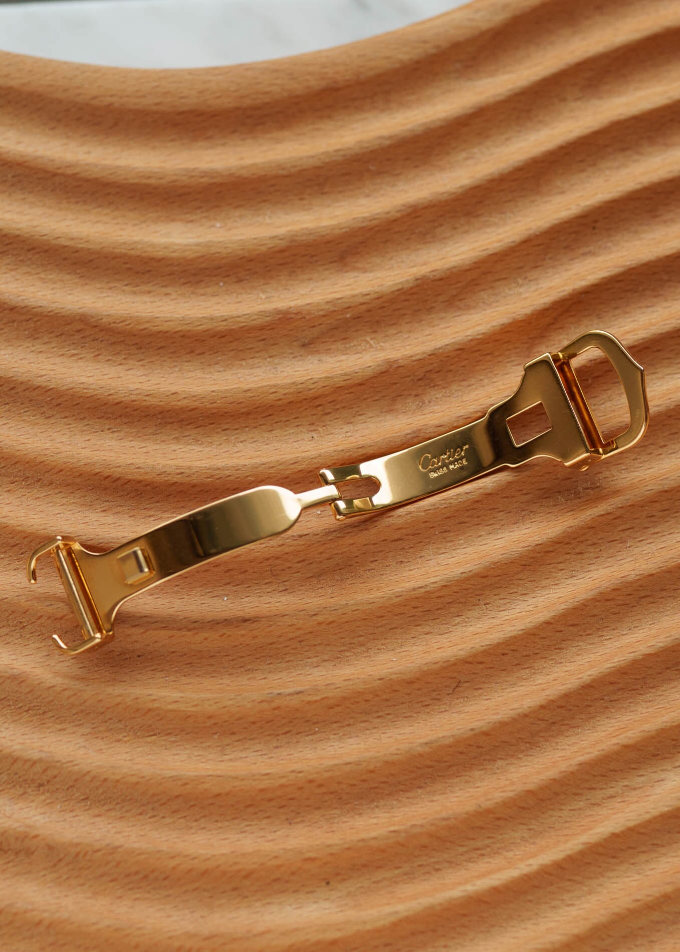 Cartier タンク ルイ カルティエ SM 819003 YG ムーンフェイズ Watch CARTIER 