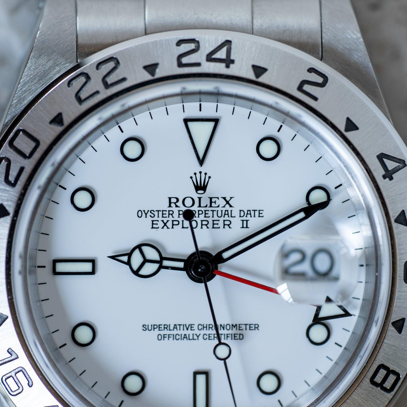 ROLEX Explorer II 16570 White "Polar" - Arbitro