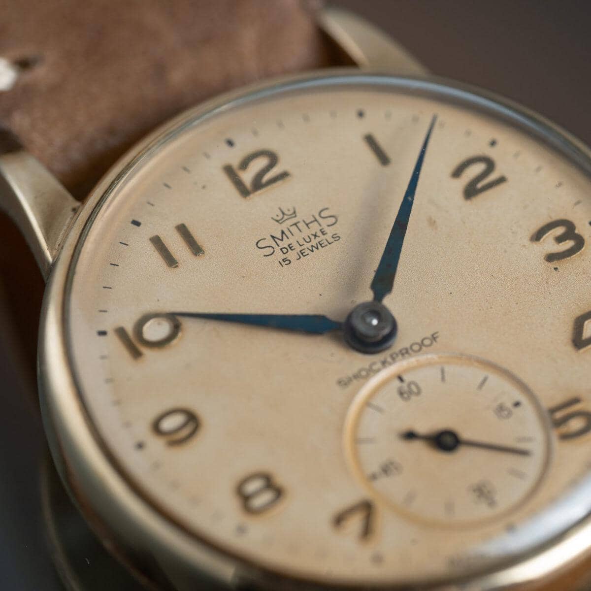 SMITHS De Luxe Cream Dial 1960s - Arbitro