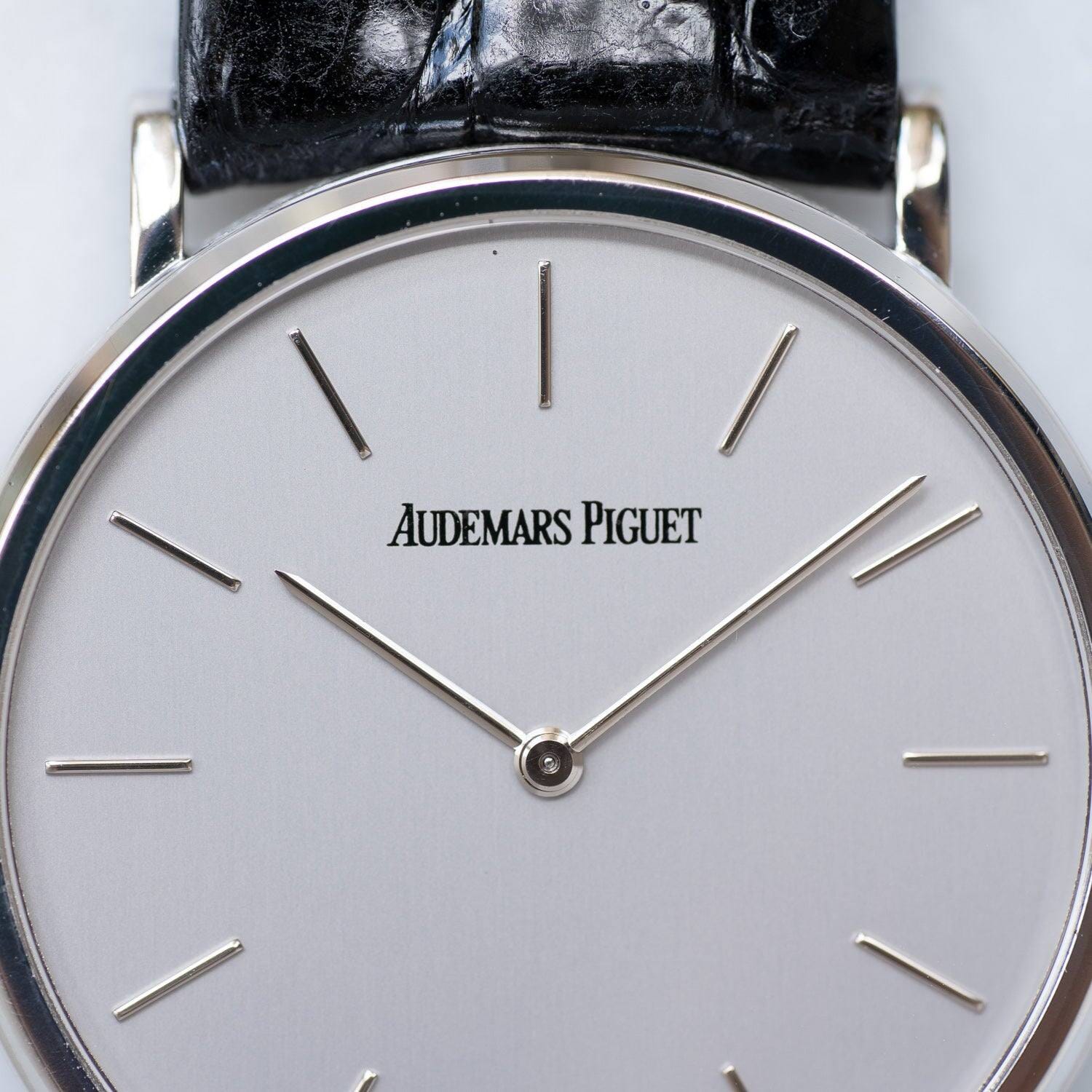 AUDEMARS PIGUET 14791BC WG Silver Grey - Arbitro